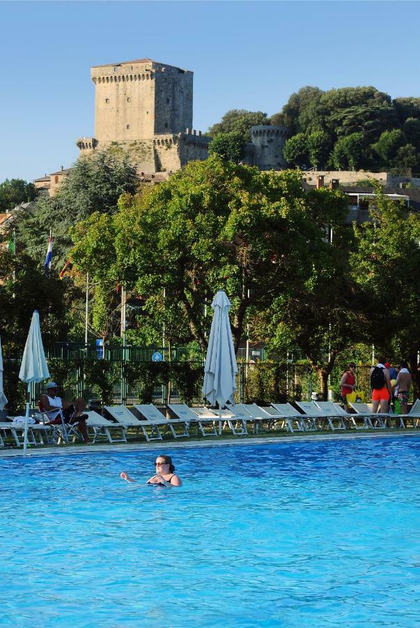 Hotel Parco Delle Piscine Sarteano Exterior foto